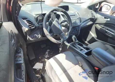 2018 Ford Escape Se from USA, damaged, VIN 1FMCU9GD2JUA06113